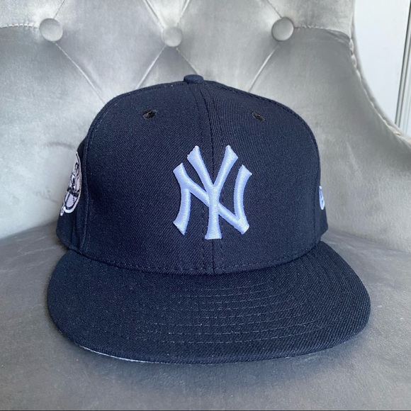 SOLDπ New Era NY Yankees Cap with Patch - Picture 1 of 7